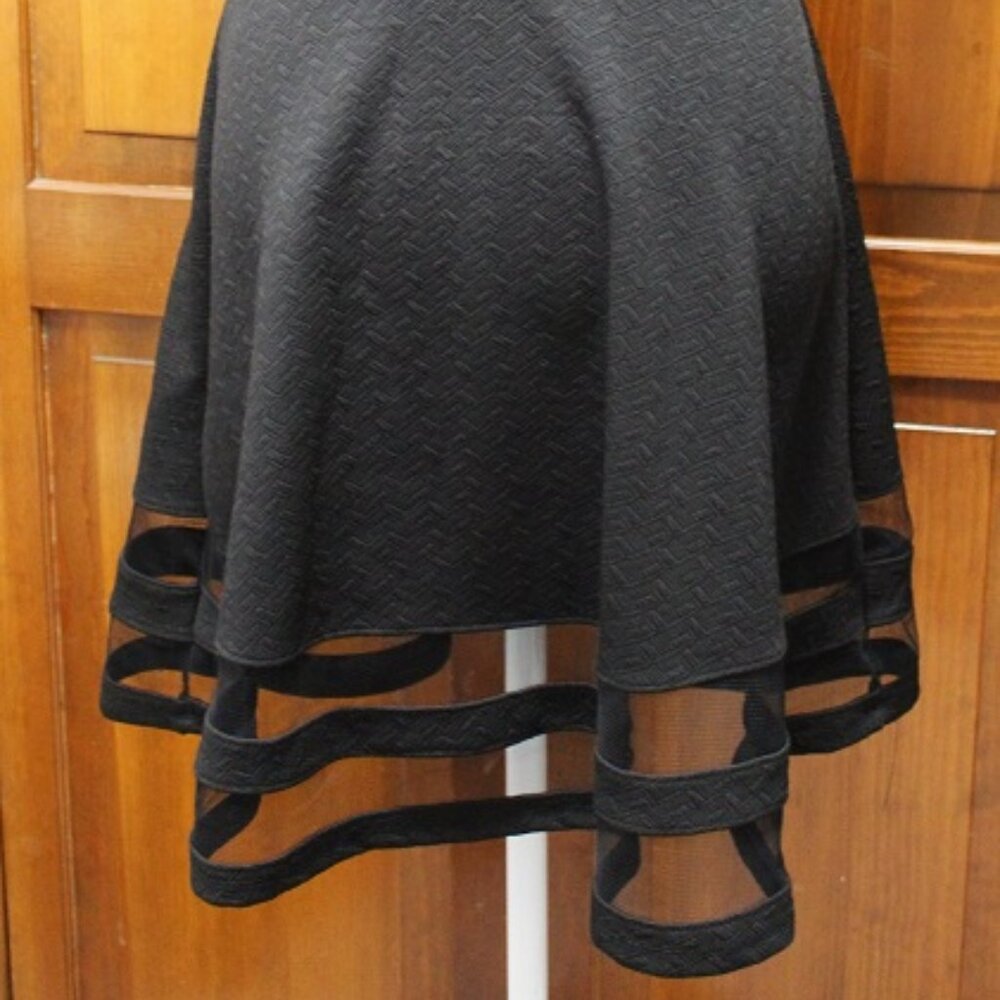 Dress - Picture 4 of 6
